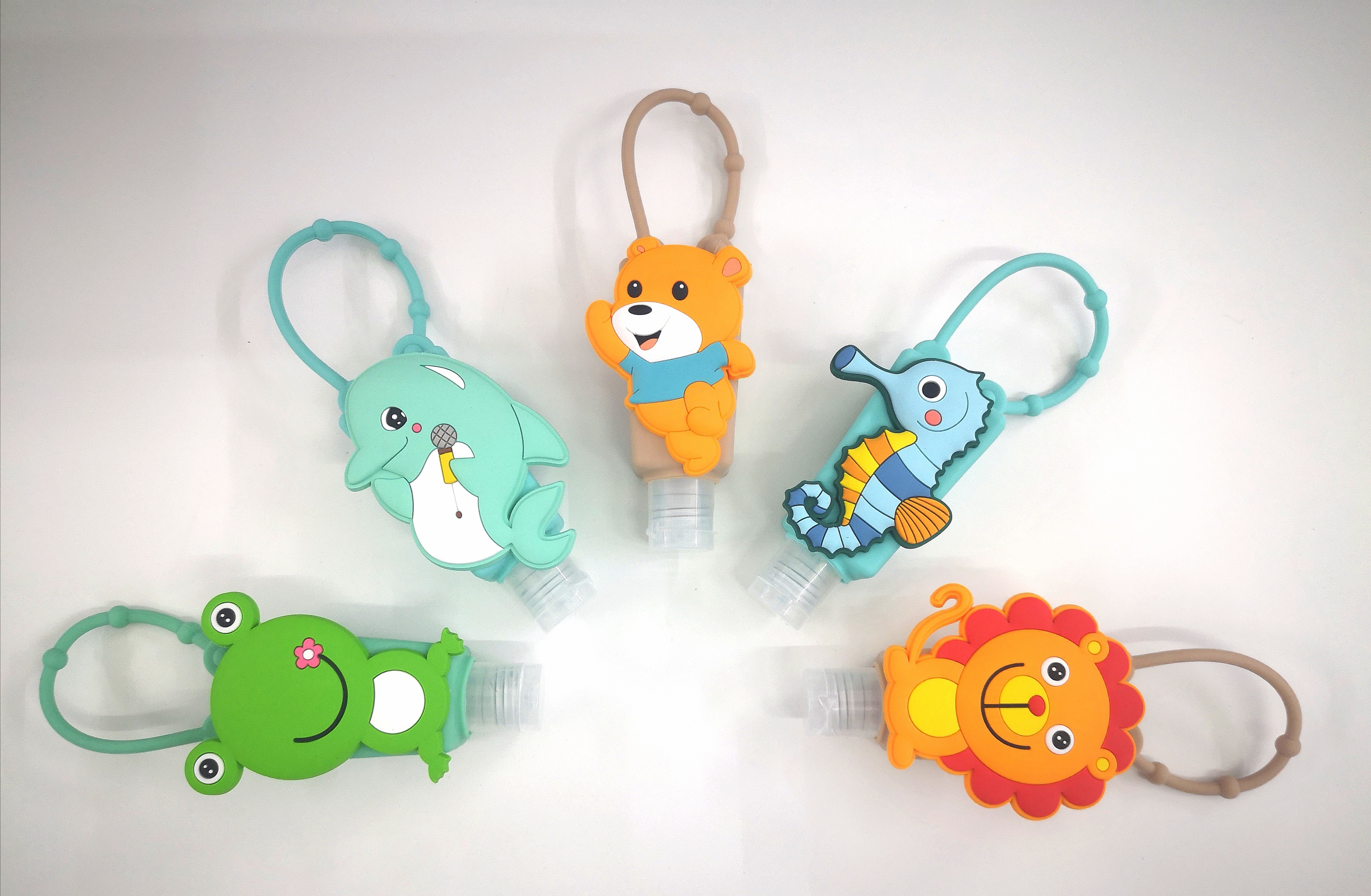 Hand sanitizer bag tag with 30ml bottle